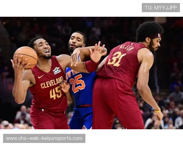 骑士替补席表现不稳定，教练重点讨论球队节奏，骑士对队员